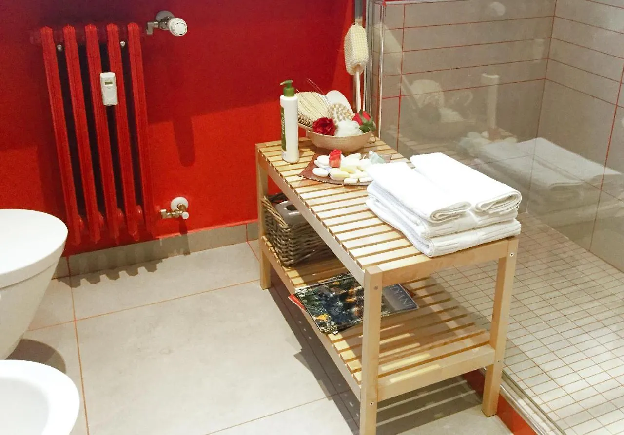 Apartament Appartamento Rosso A Milano, Vicino Allo Ieo